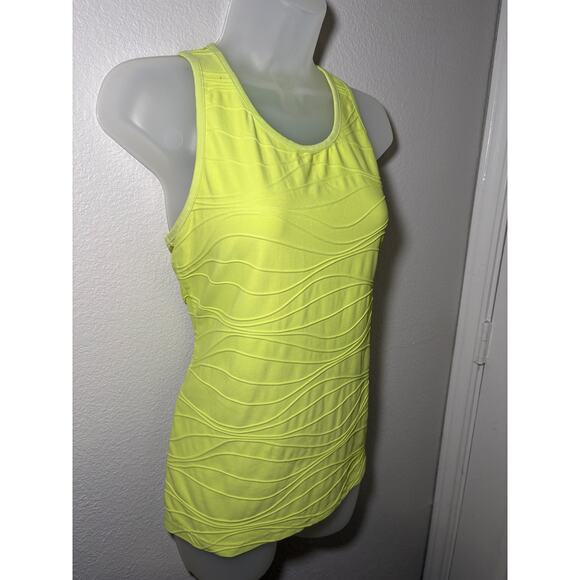 Title Nine Chartreuse Green Tank Top with Wave Texture, Size Medium - Picture 1 of 9